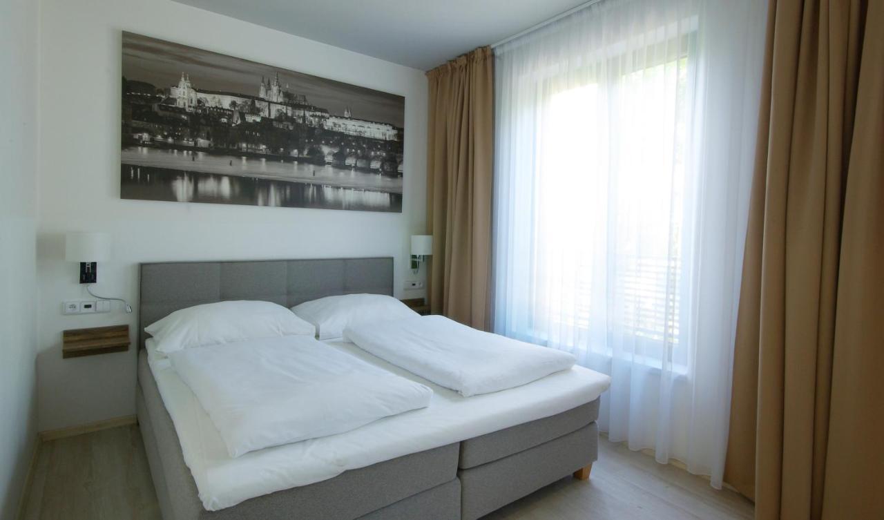 Adeba Hotel Prague Luaran gambar