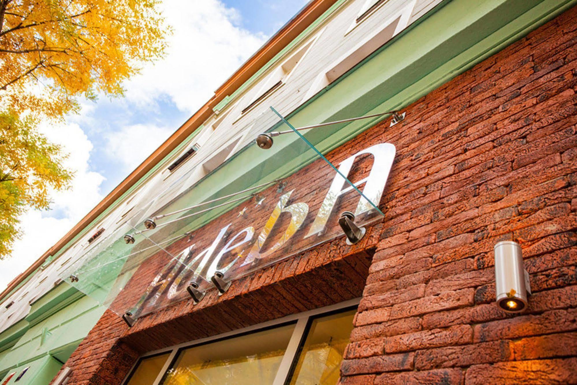 Adeba Hotel Prague Luaran gambar
