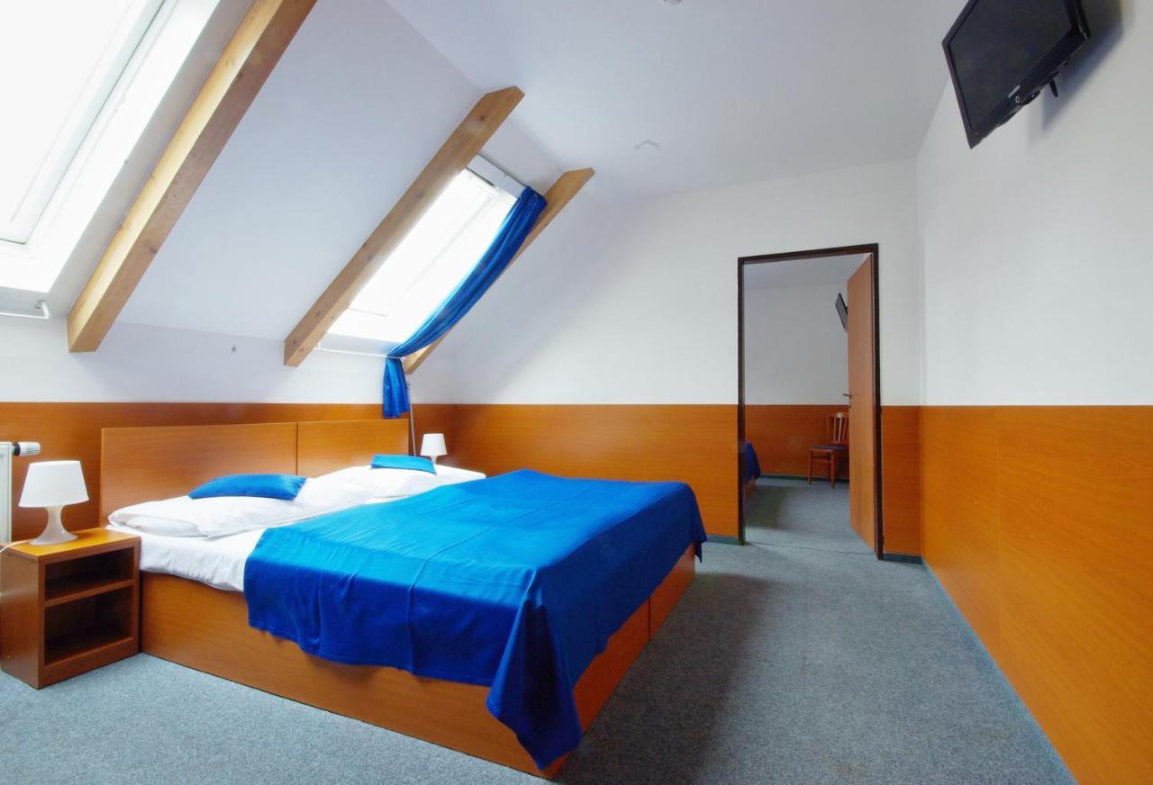Adeba Hotel Prague Luaran gambar